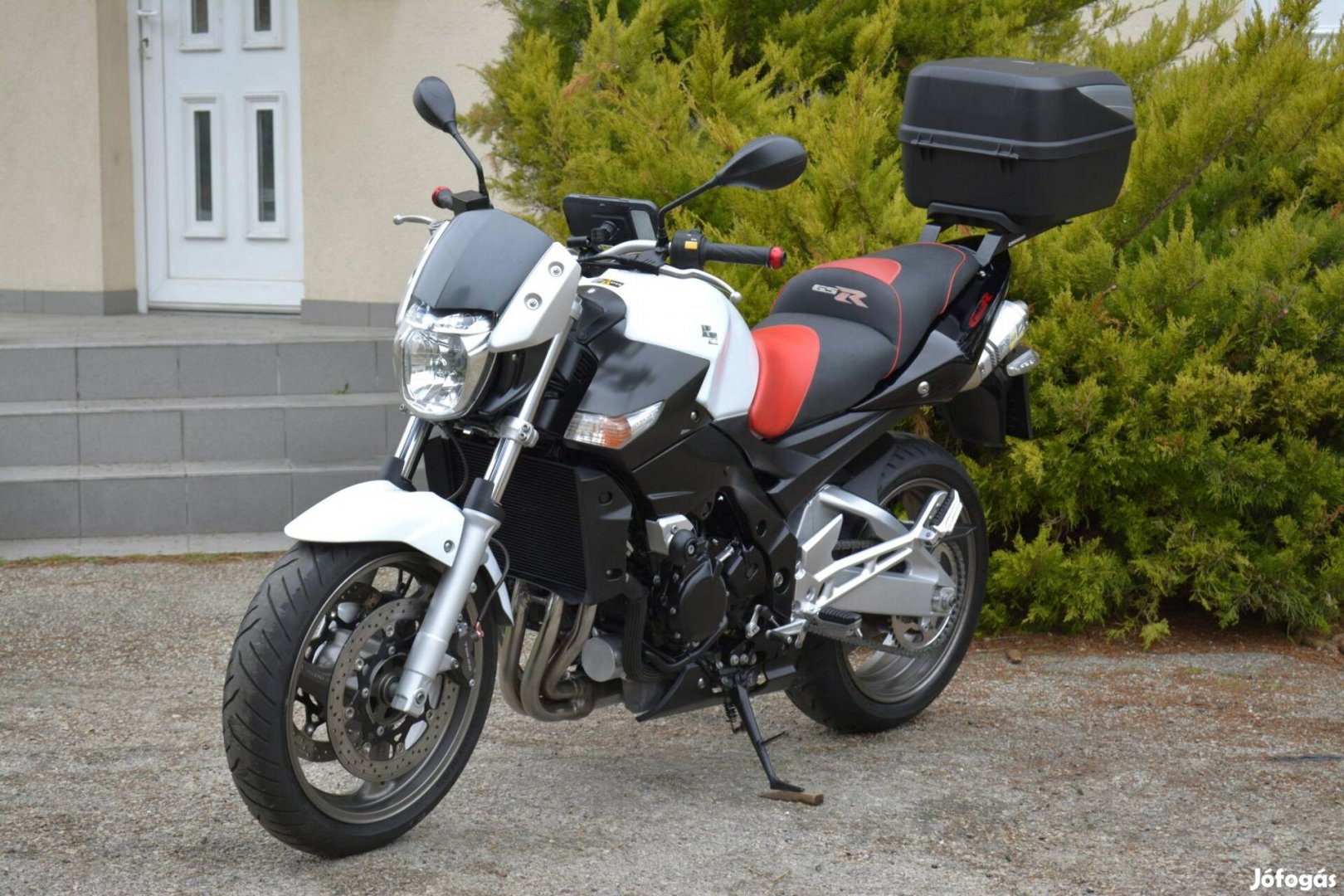 Suzuki GSR 600 MO-i.2-Tulaj.Sérülésmentes.Sok E...