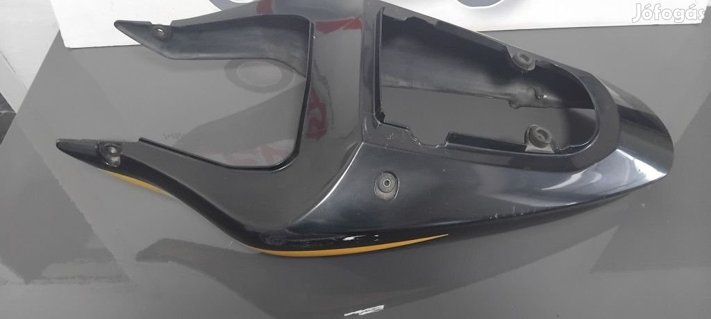 Suzuki GSXR 750 K1 Farokidom