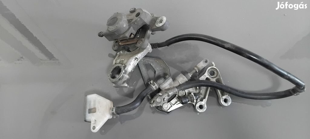 Suzuki GSXR 750 K1 Hátsó fékrendszer