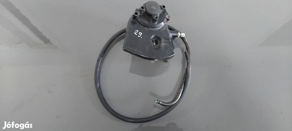 Suzuki GSXR 750 K1 Lánckerék dekni, kuplung bowden
