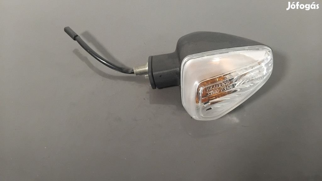 Suzuki GSX 1300 B-king - Jobb hátsó index