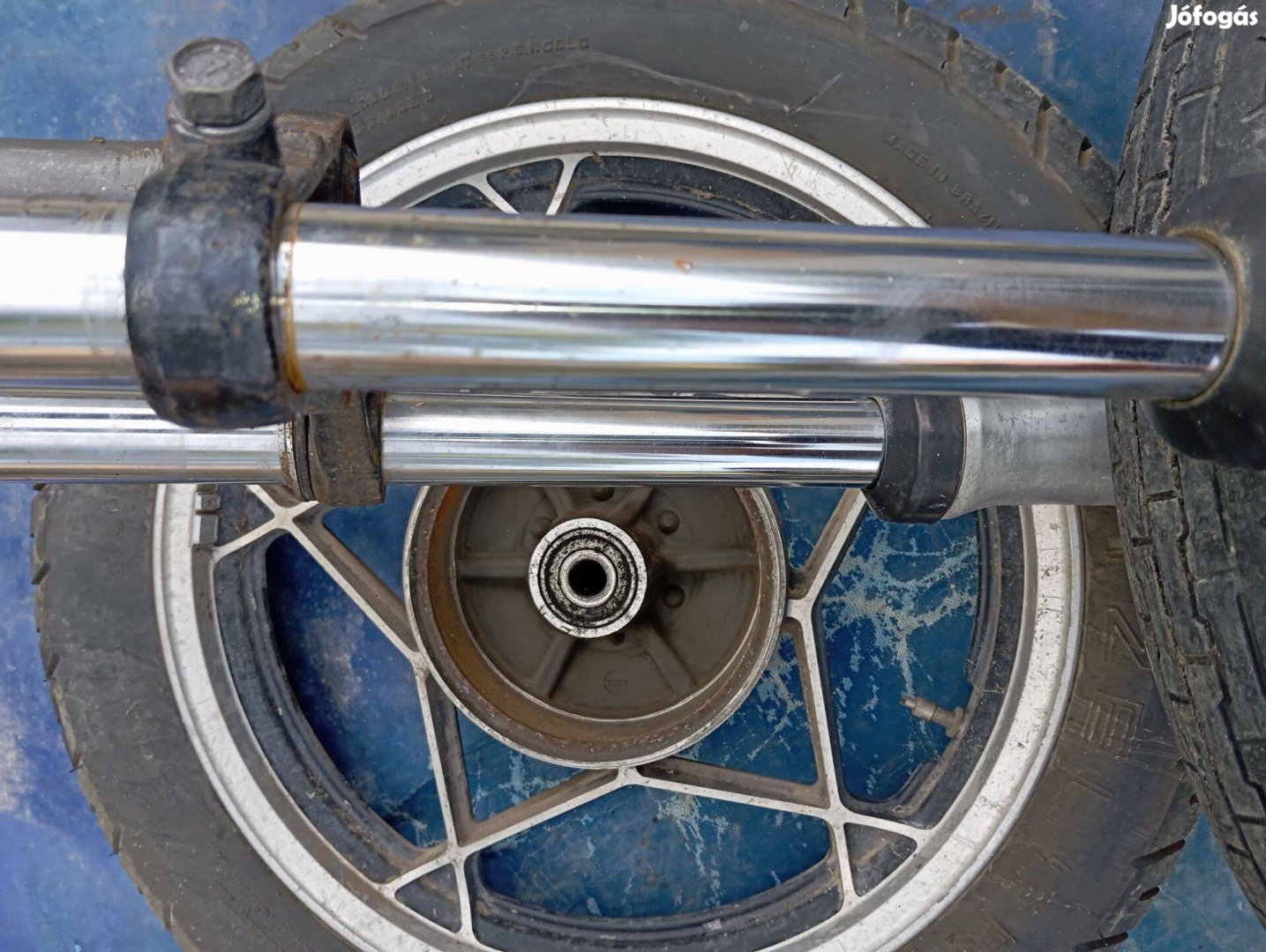 Suzuki GS 450 alkatrész , sárvédő