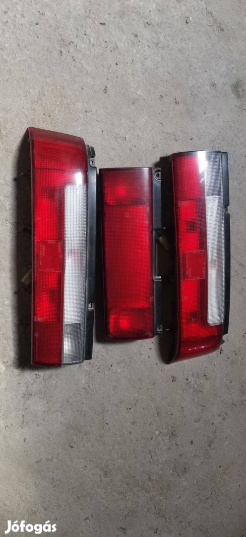 Suzuki GTI Hátsó Lámpasor