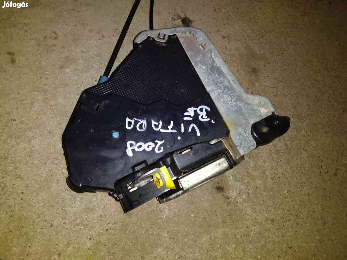 Suzuki Grand Vitara 05- Bal Első Ajtó Zárszerkezet