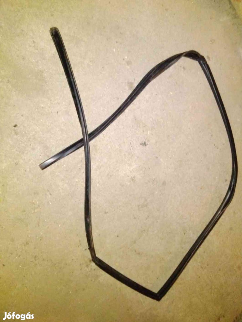 Suzuki Grand Vitara 05- Jobb Első Ablak Gumikéder