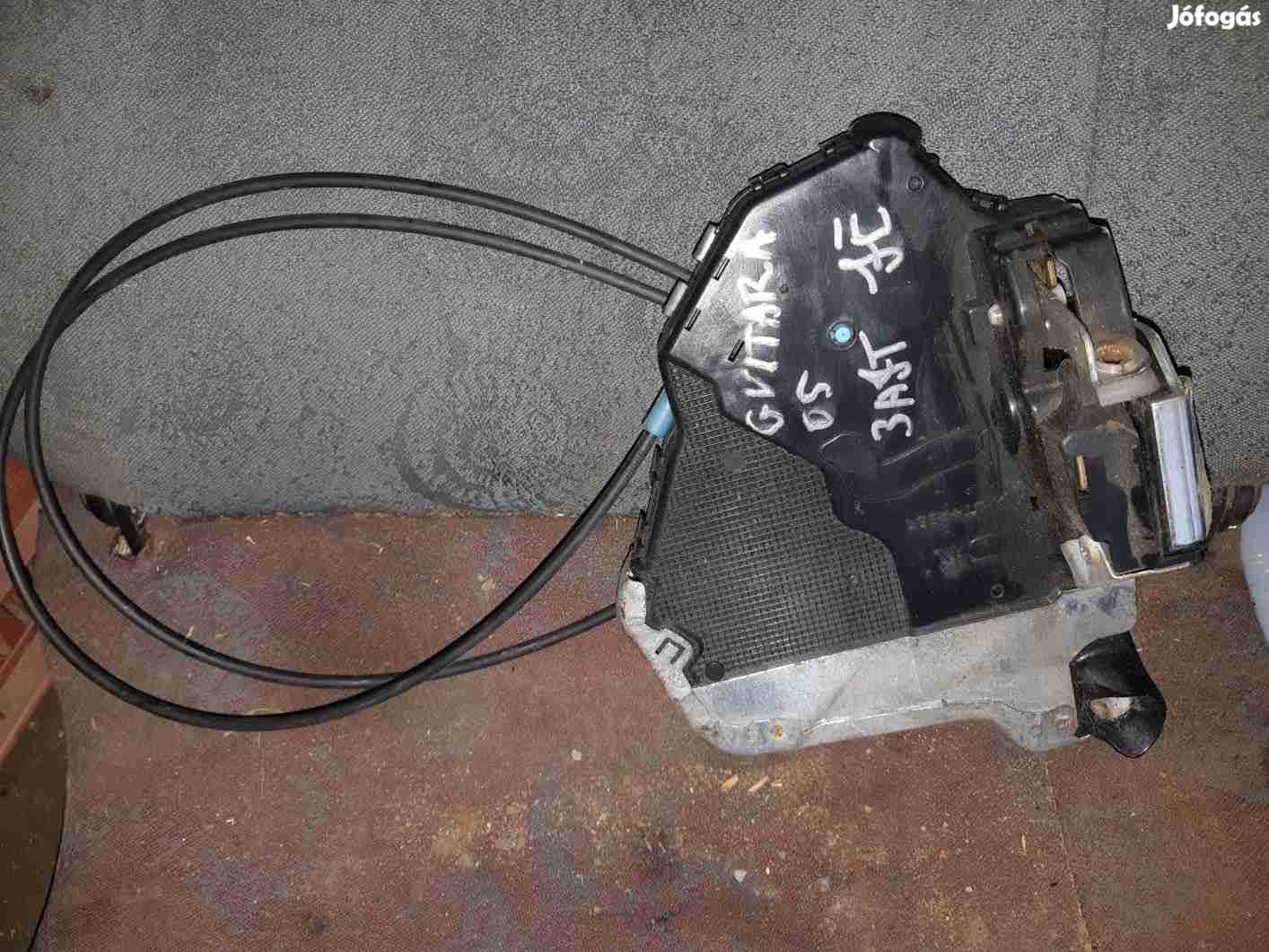 Suzuki Grand Vitara 05- Jobb Első Ajtó Zárszerkezet