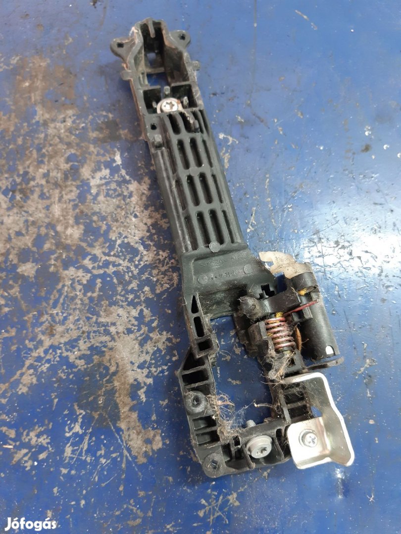 Suzuki Grand Vitara 05- Jobb Első Külső Ajtókilincs