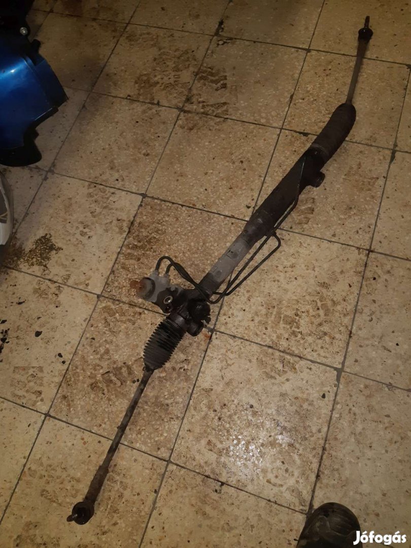 Suzuki Grand Vitara 05- Kormánymű Szervós