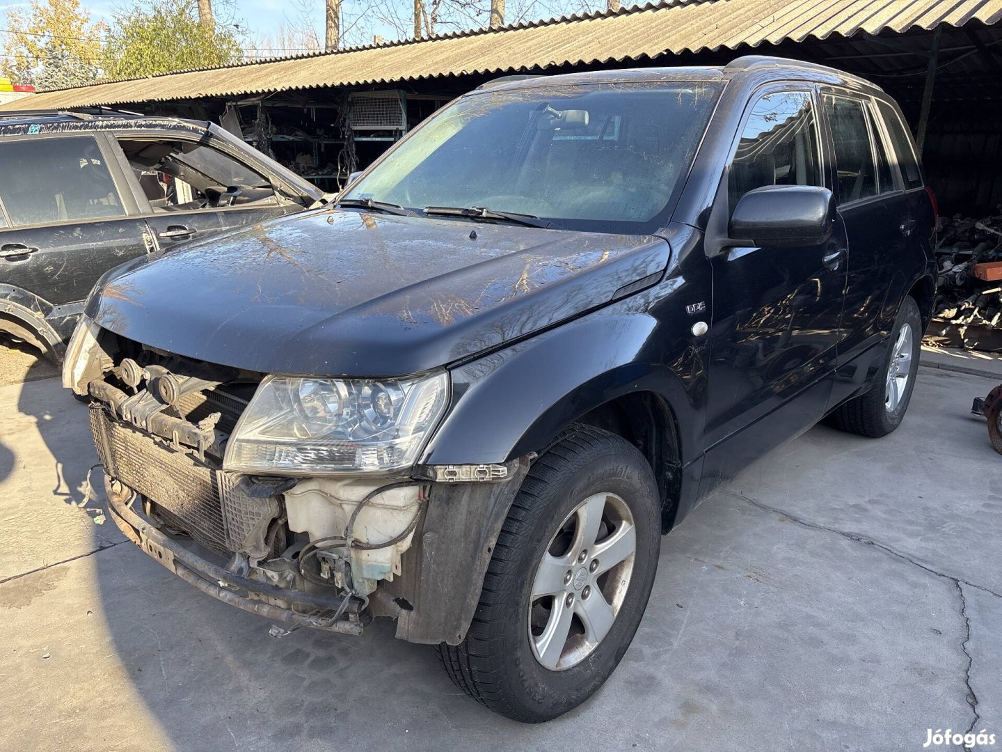 Suzuki Grand Vitara 2009 1.9D alkatrészei eladók