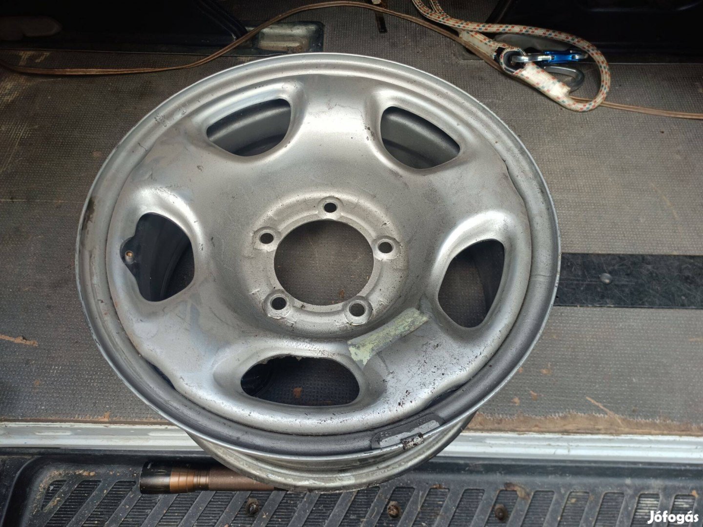 Suzuki Grand Vitara acélfelni 5x139.7