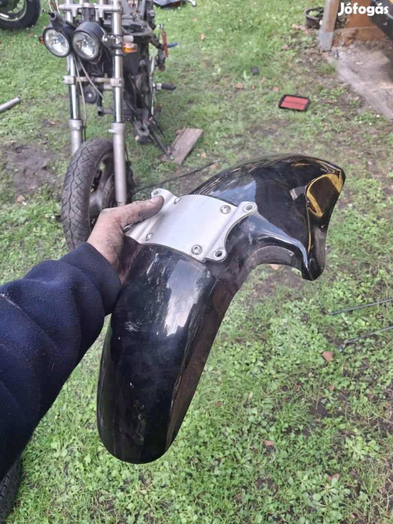 Suzuki Gsf 600 alkatrészek