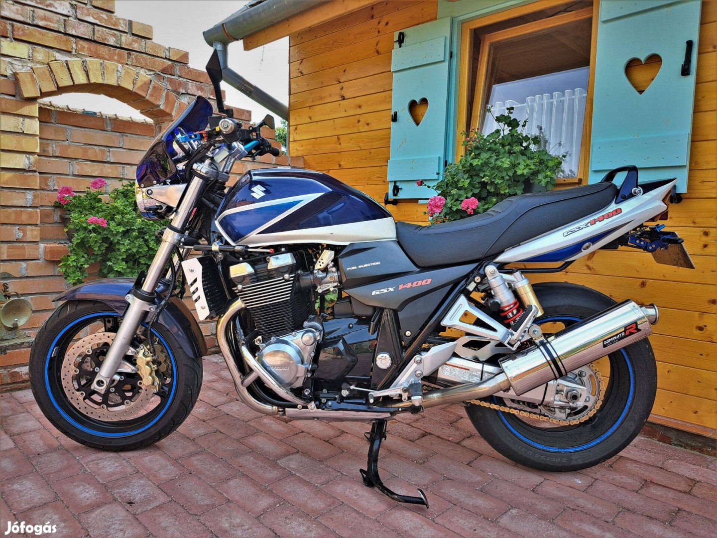Suzuki Gsx1400 alkatrészek eladók