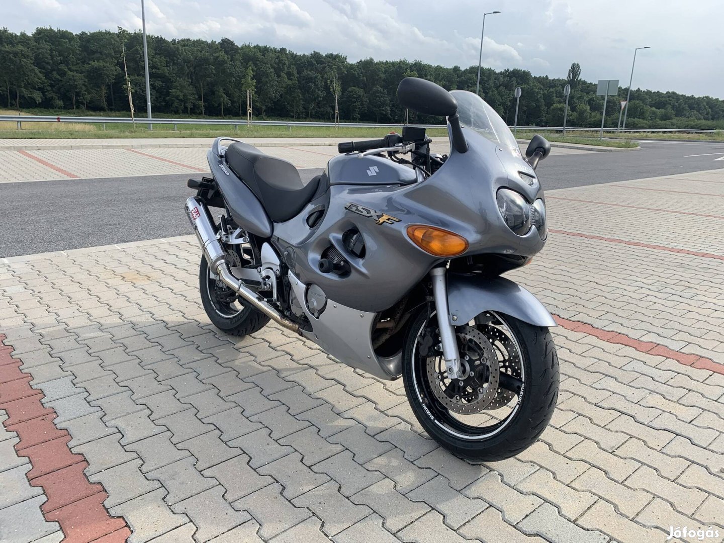 Suzuki Gsx750F