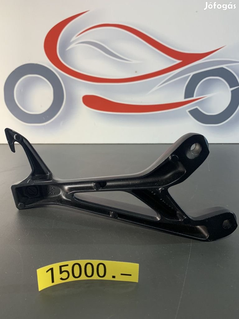 Suzuki Gsx 1000 S Katana lábtartó konzol