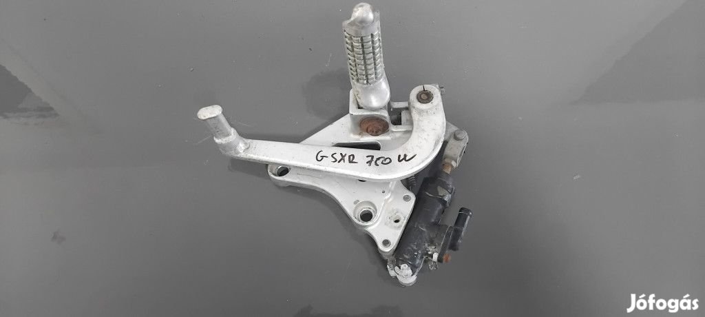Suzuki Gsxr 750w Fékpedál, lábtartó konzol tüskével