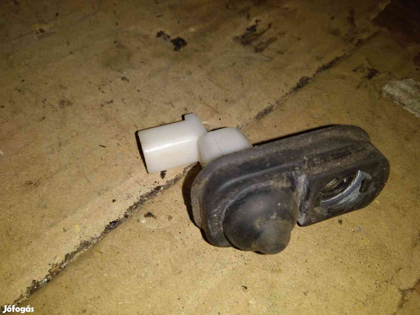 Suzuki Ignis 03-07 Ajtókapcsoló