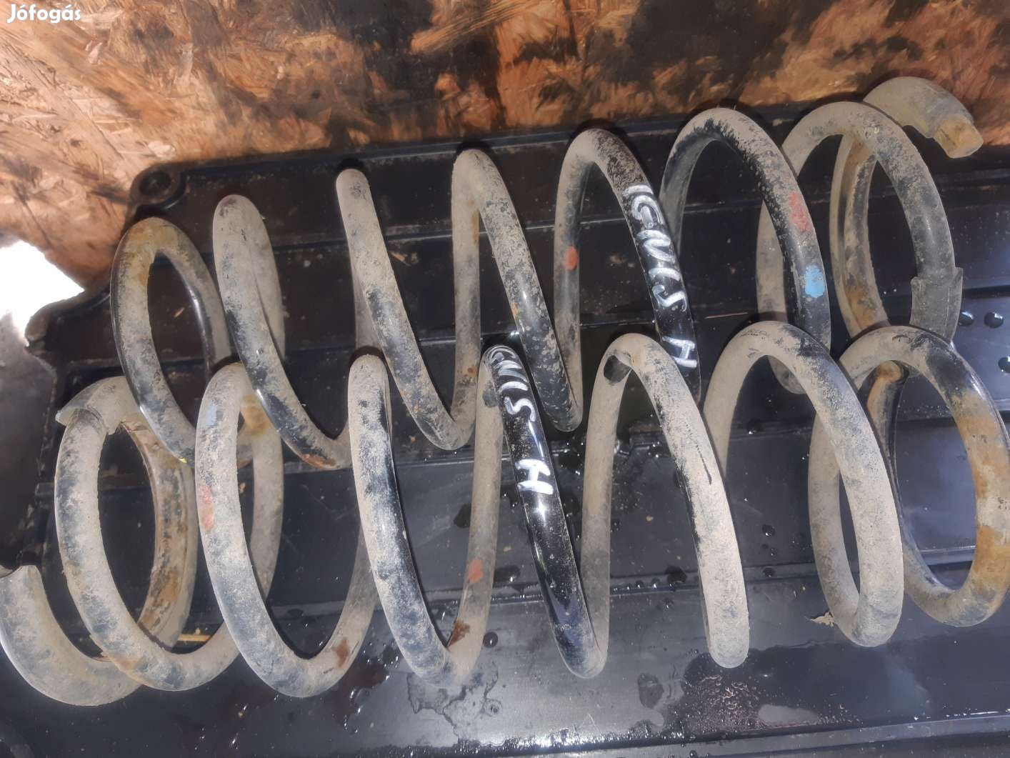 Suzuki Ignis 03-07 Hátsó Rugó Pár