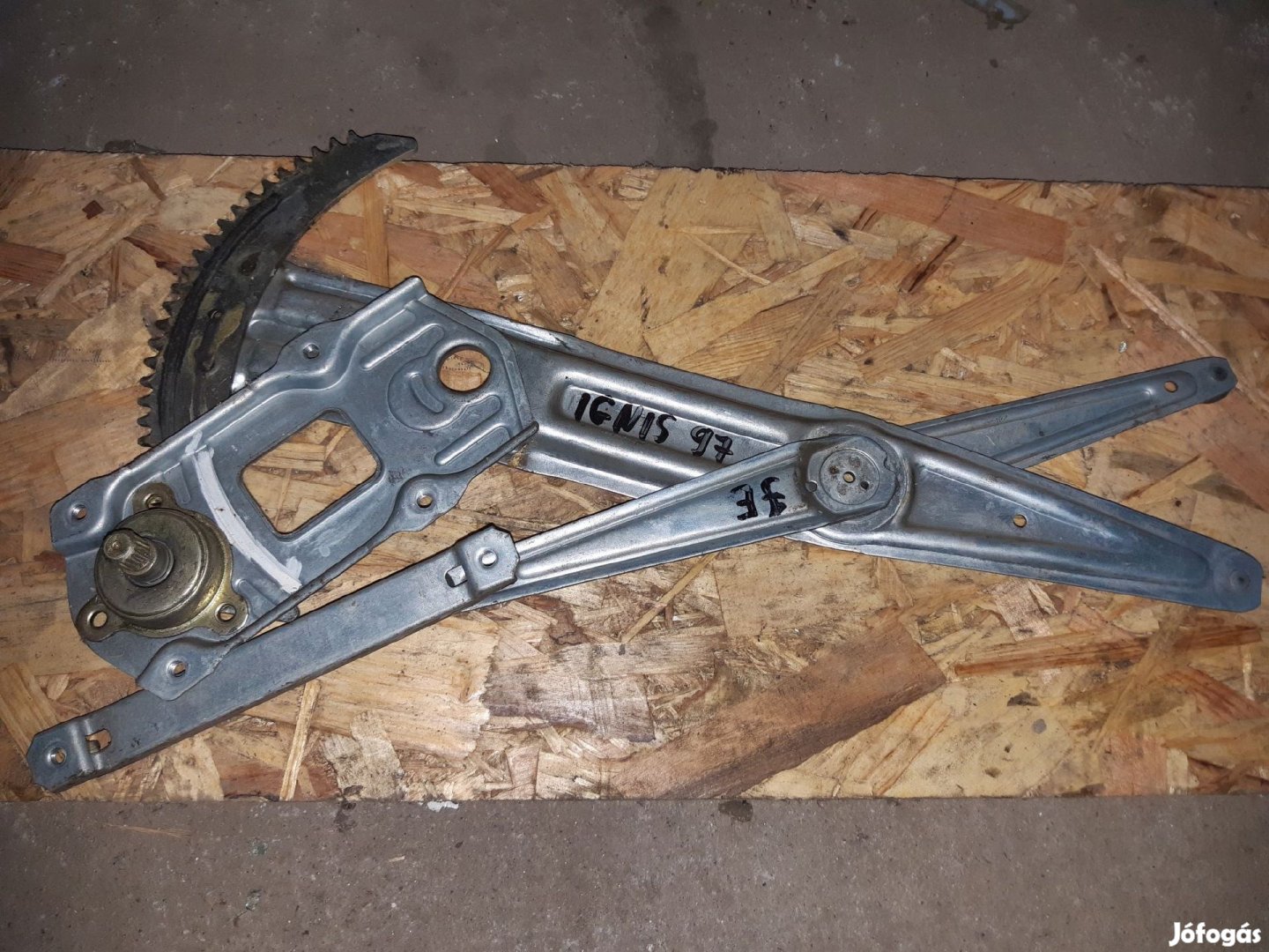 Suzuki Ignis 03-07 Jobb Első Ablakemelő Szerkezet Mechanikus