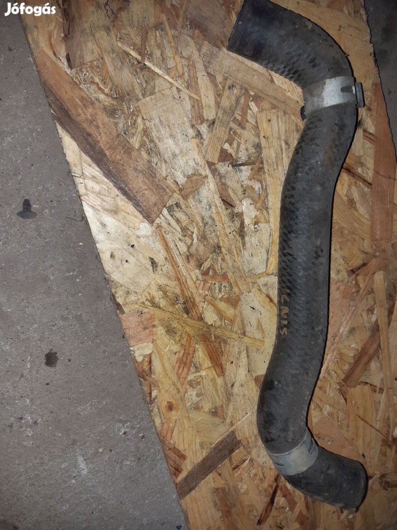 Suzuki Ignis 03-07 Vízcső