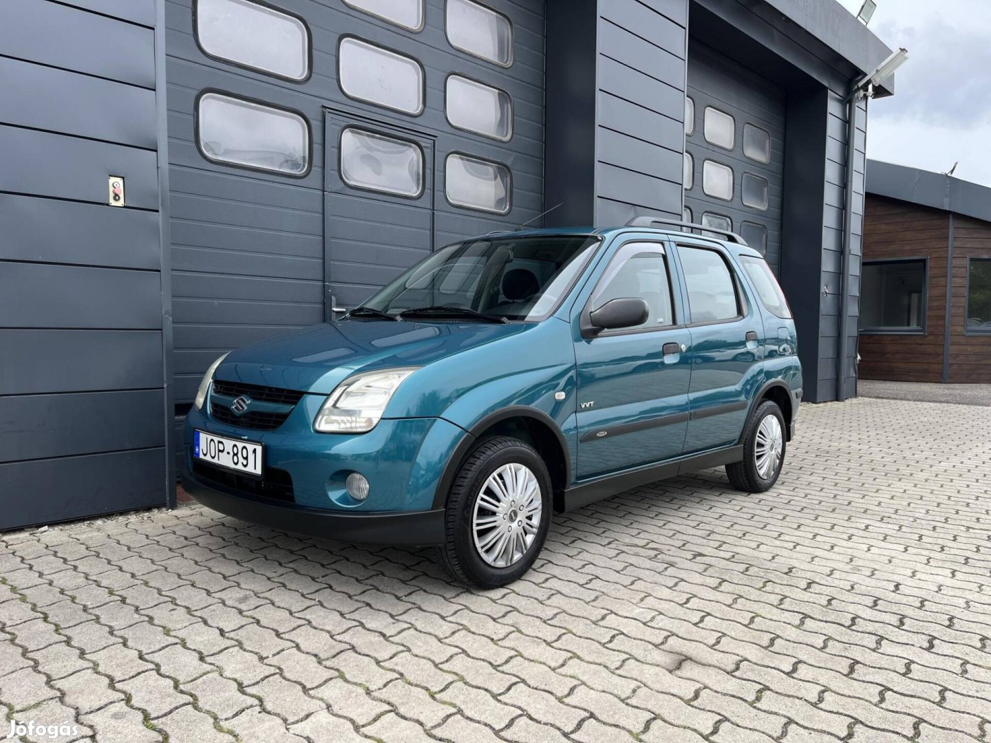 Suzuki Ignis 1.3 GLX Plusz AC Szervizkönyv / 1....