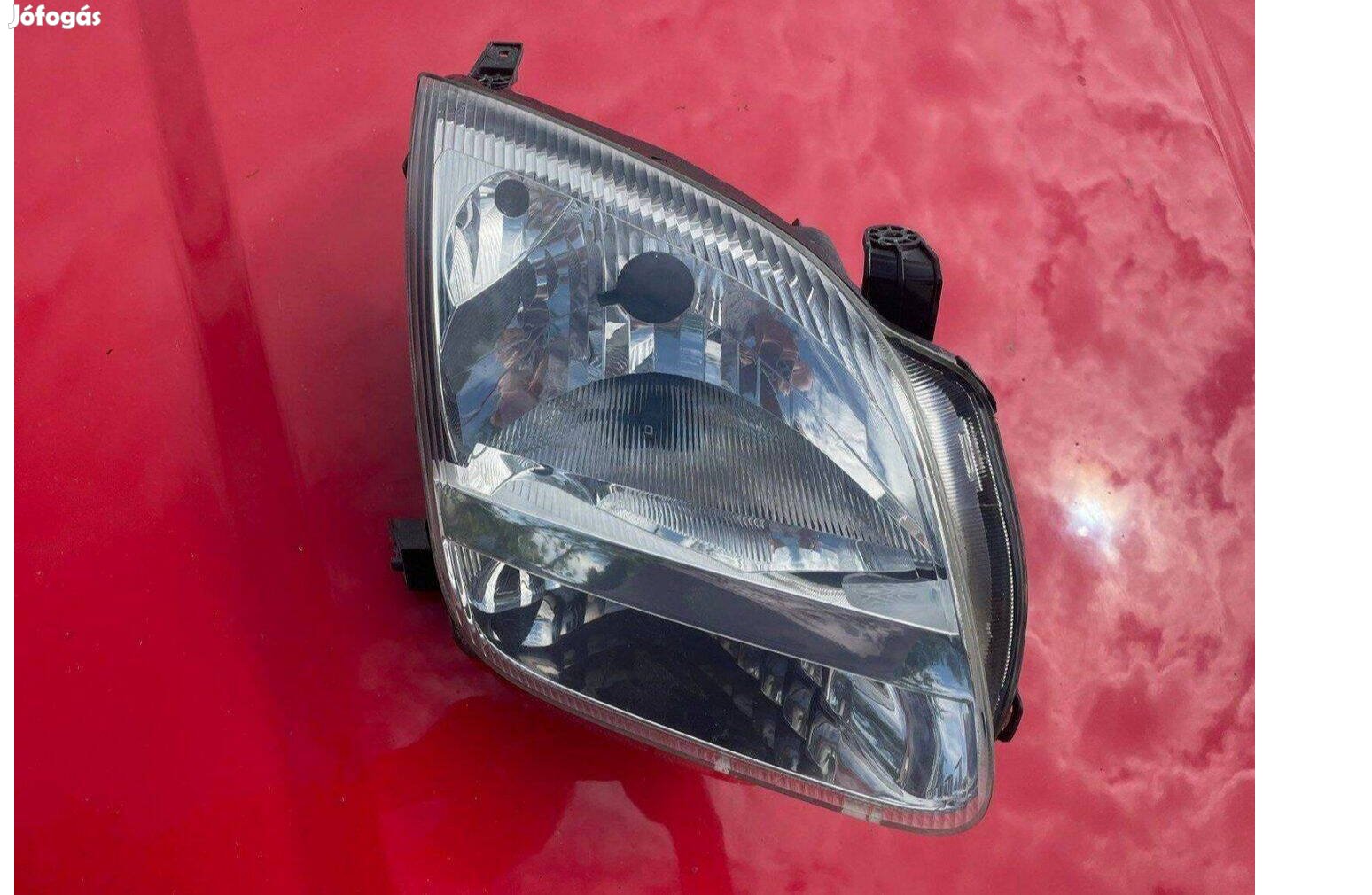 Suzuki Ignis 2 jobb első fényszóró lámpa