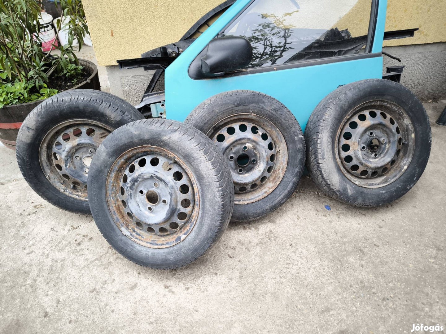 Suzuki Ignis Wagon R 14 col gyári felni szett 4 db/7000