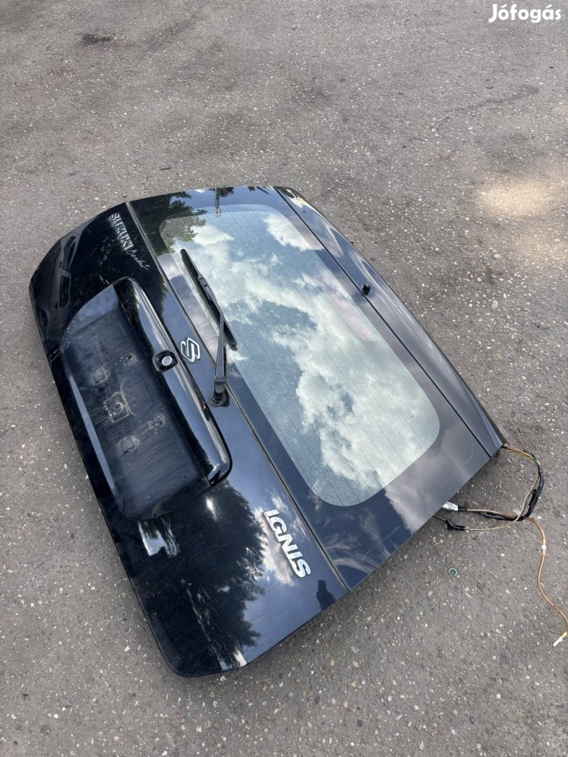 Suzuki Ignis Zce fekete komplett csomagtérajtó 