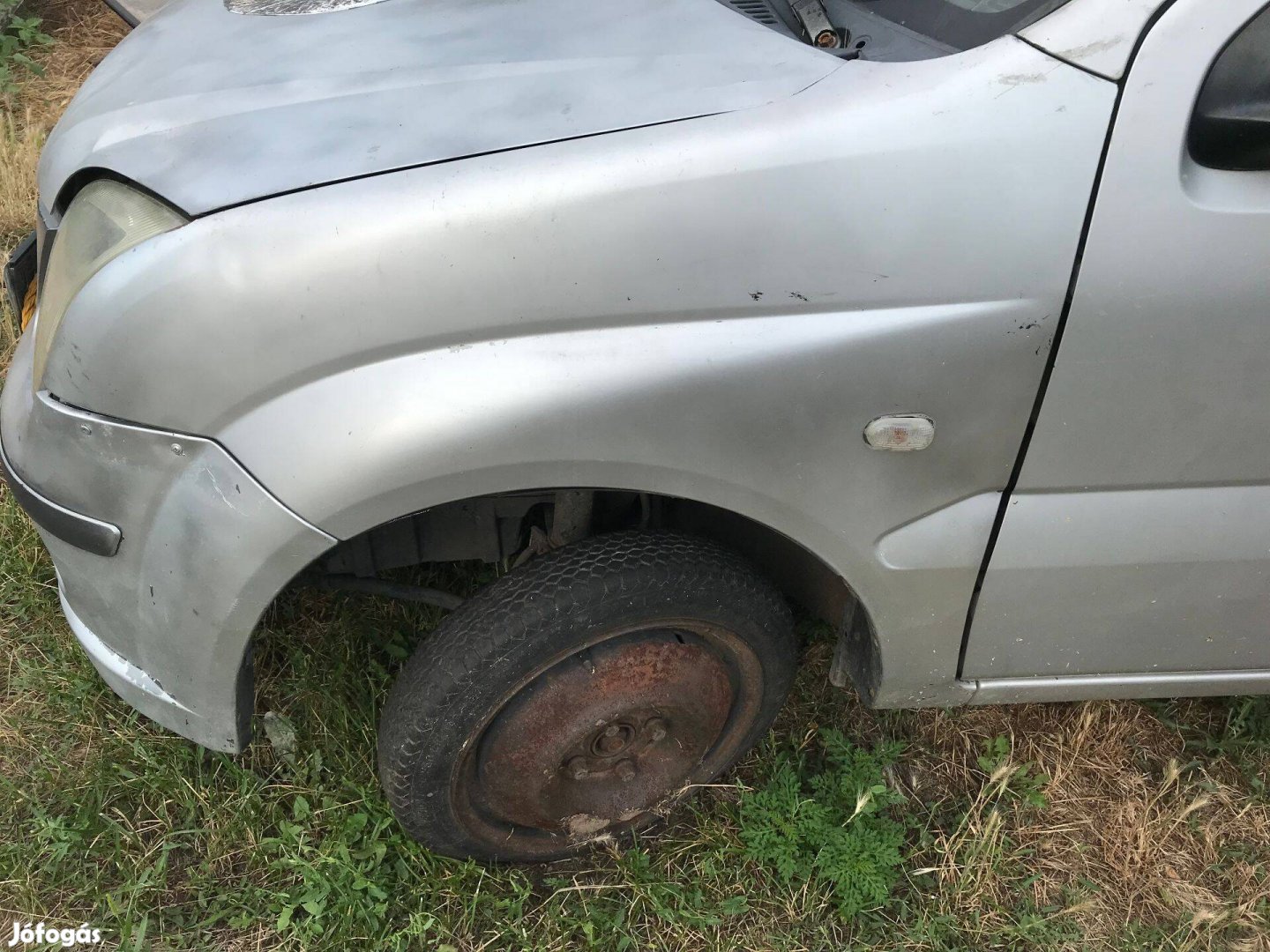 Suzuki Ignis bal első sárvédő eladó
