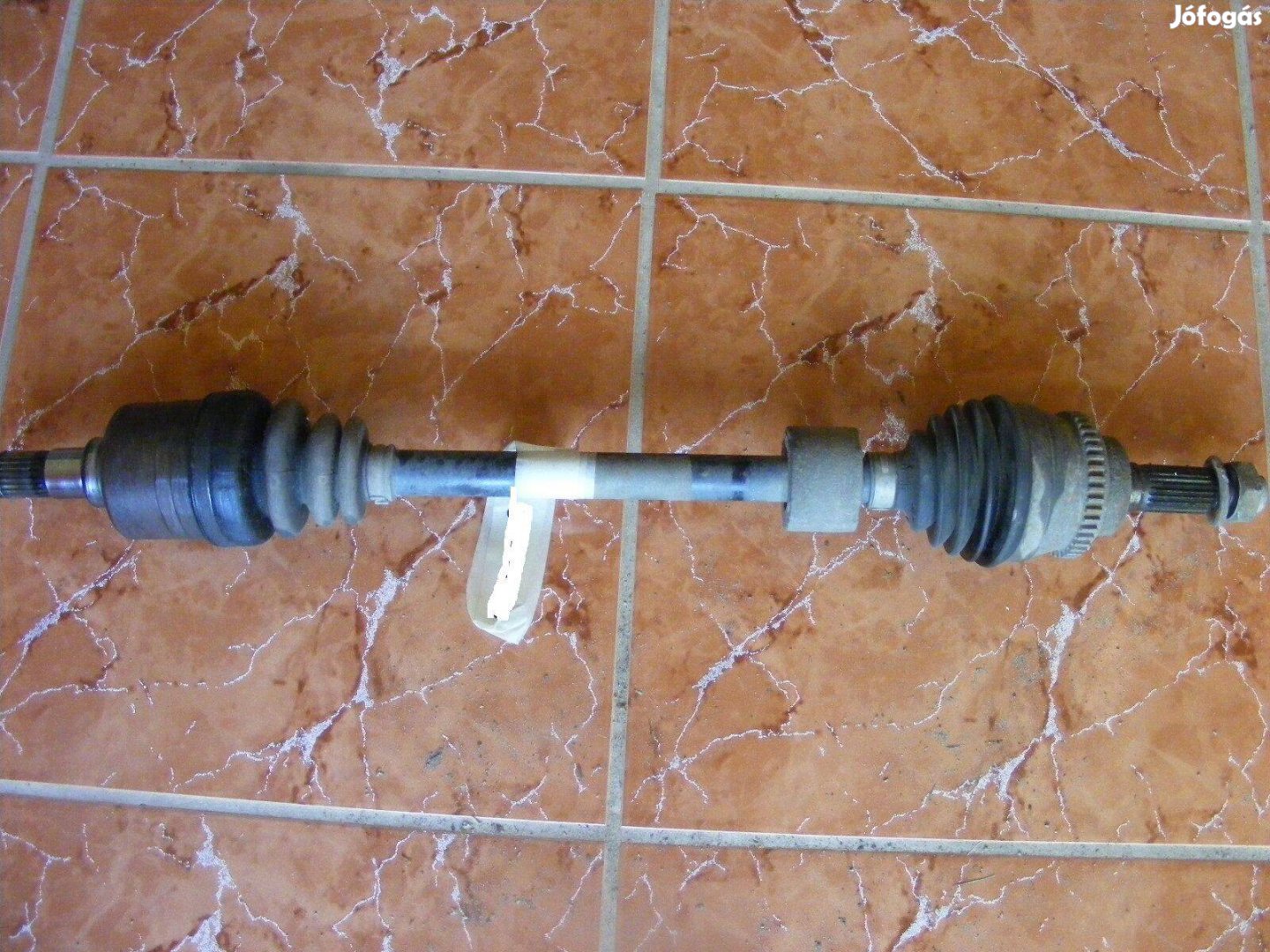 Suzuki Ignis bal féltengely