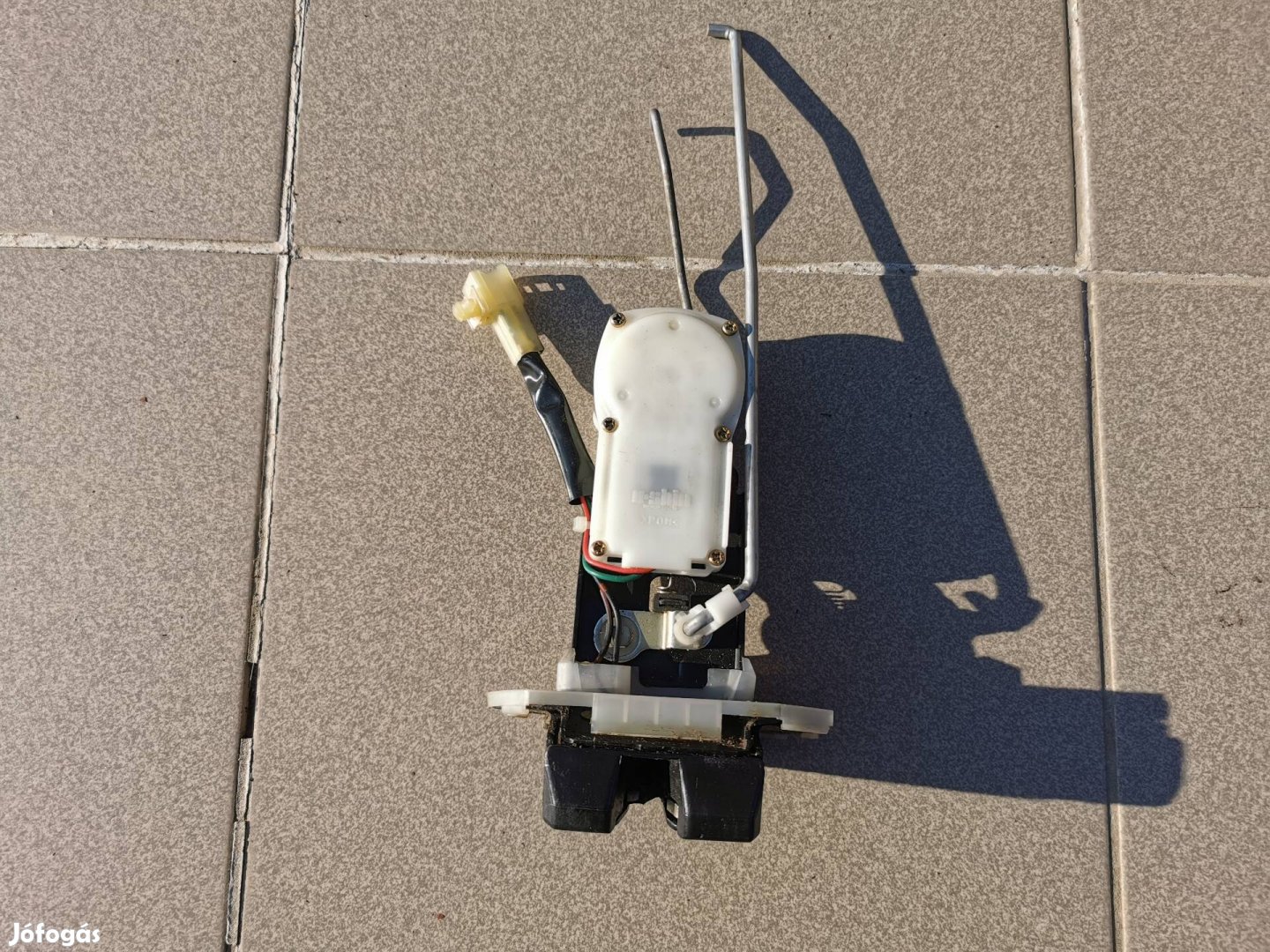 Suzuki Ignis csomagtérajtó zár 