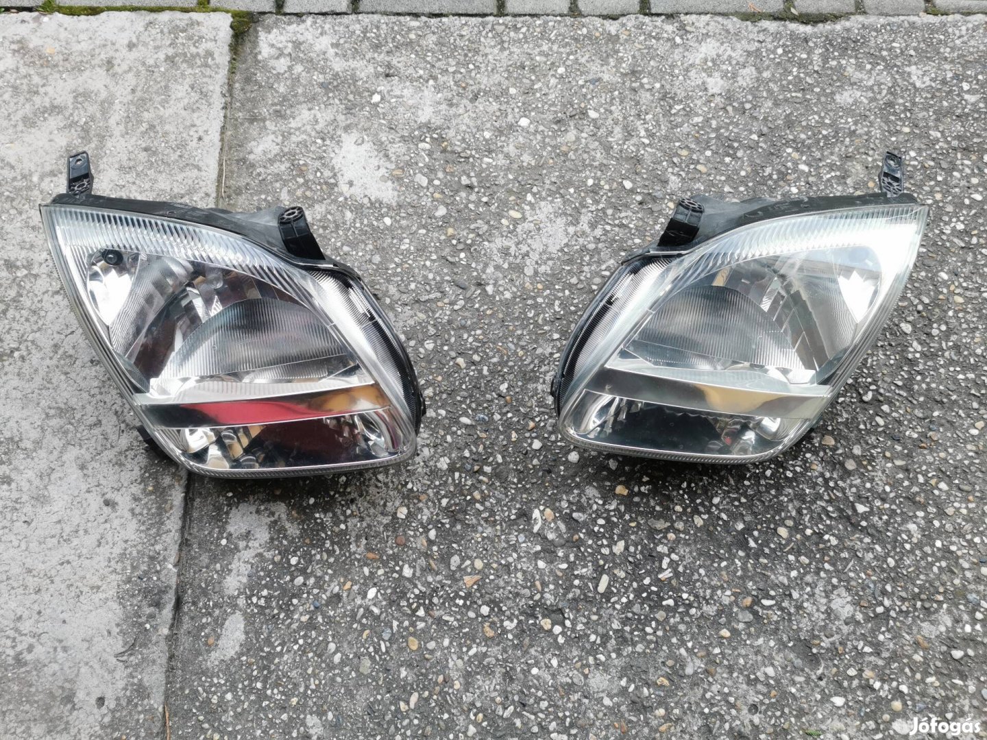 Suzuki Ignis fényszóró