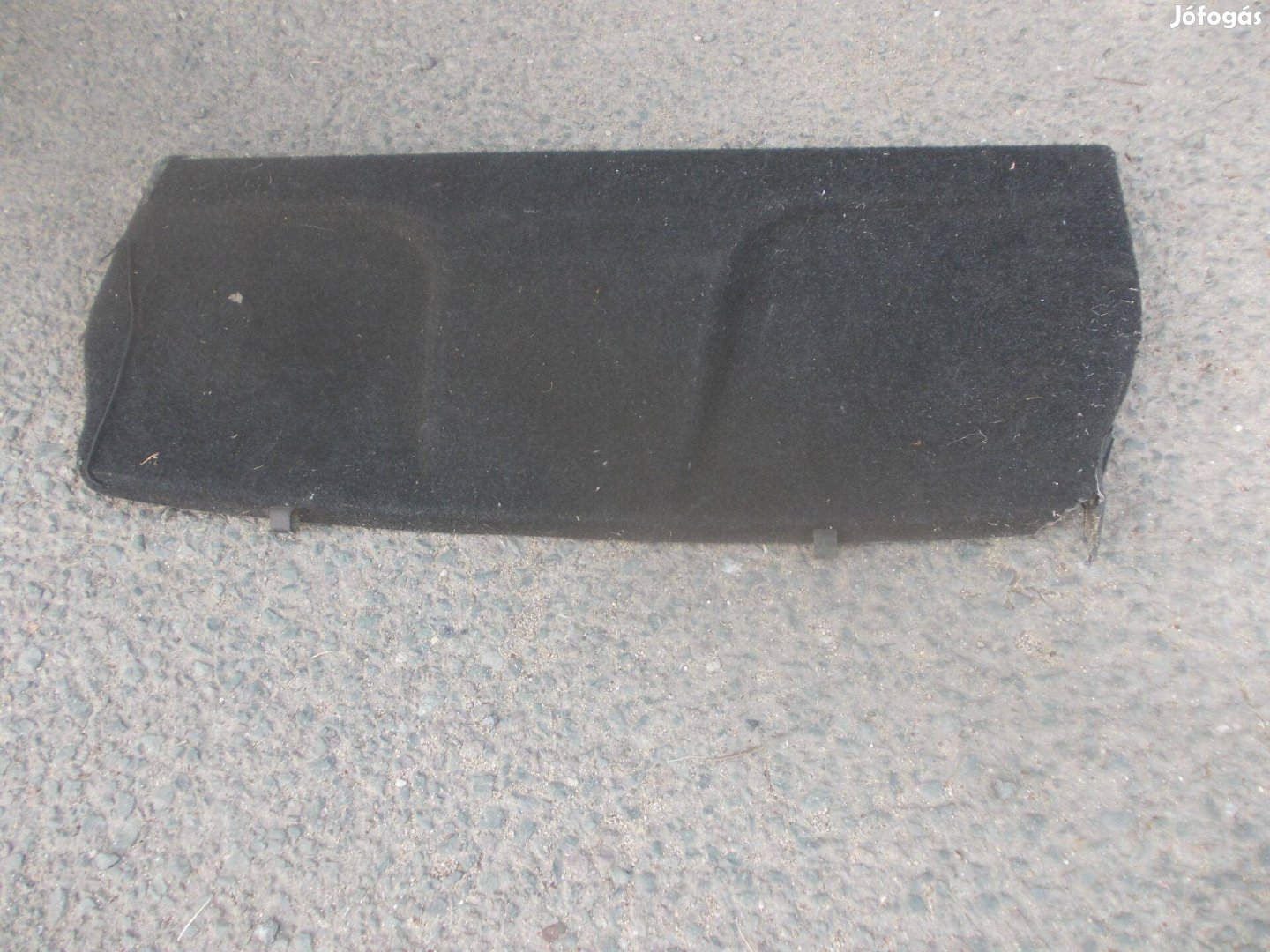 Suzuki Ignis magyar kalaptartó 2003-2010