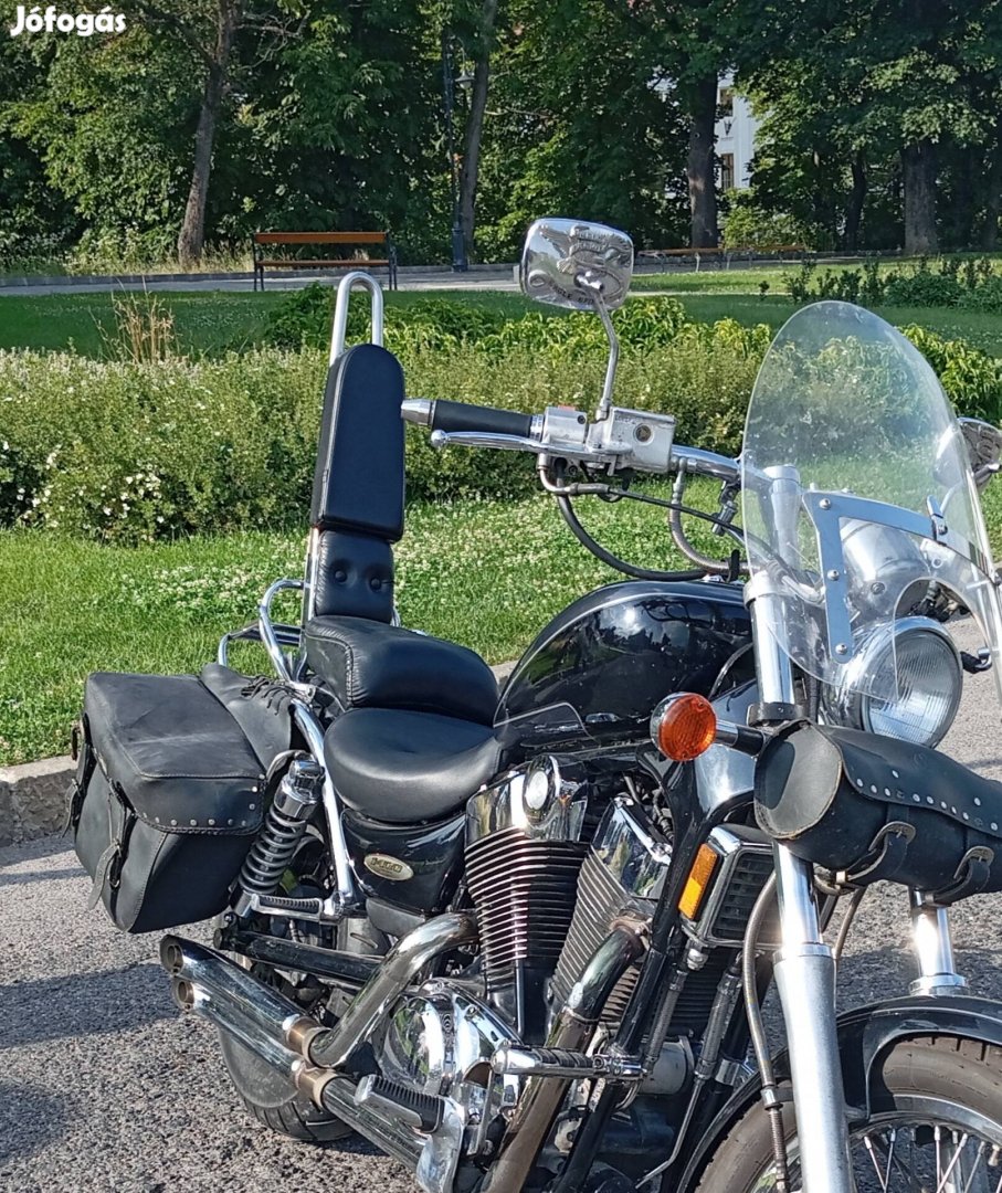 Suzuki Intruder  VS háttámla 