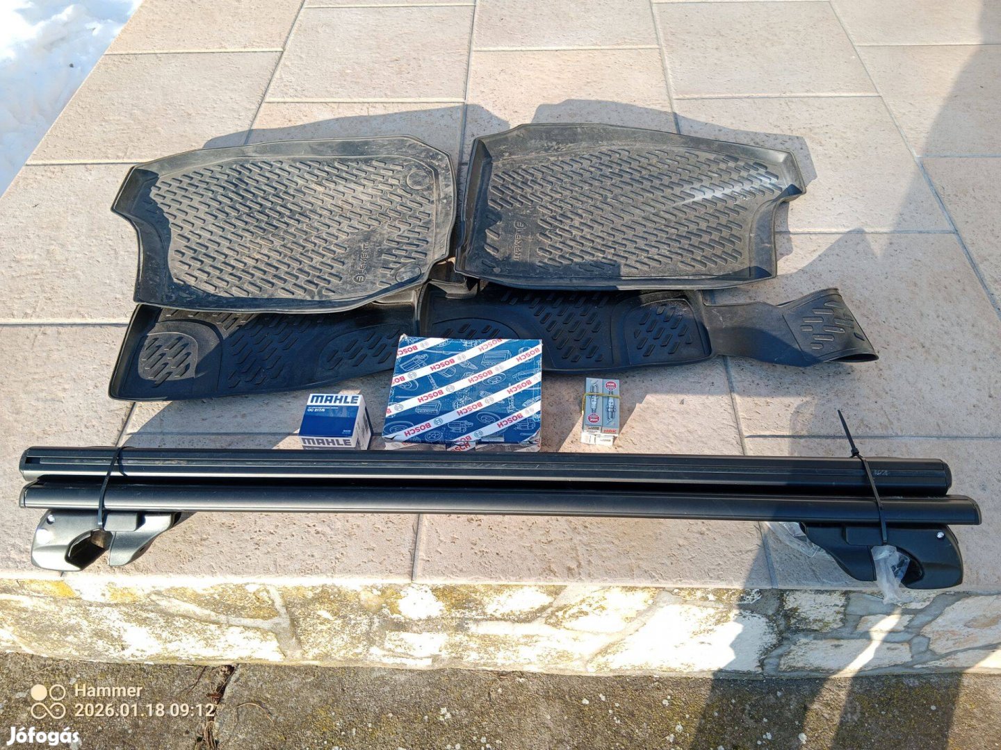 Suzuki Jimny alkatrészek kiegészítők