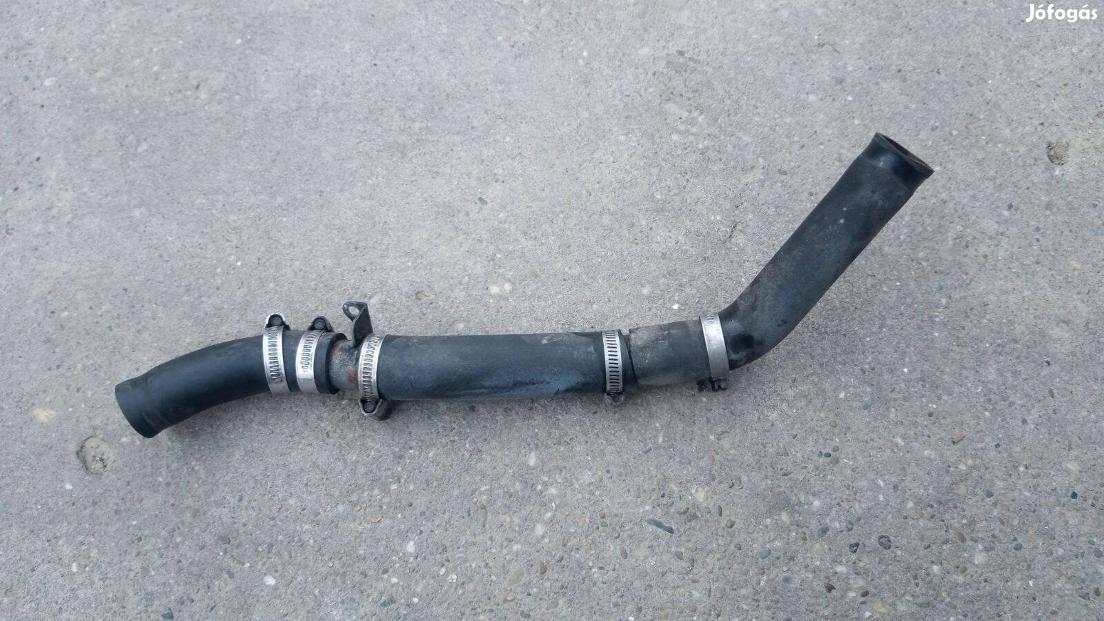Suzuki Katana légszűrő cső
