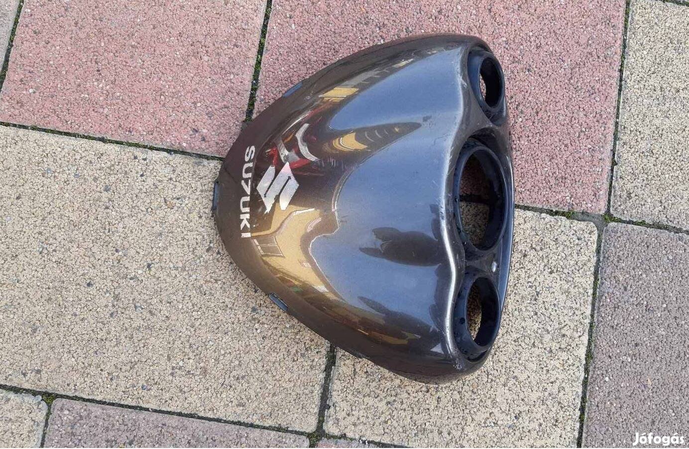 Suzuki Katana műszerfal idom