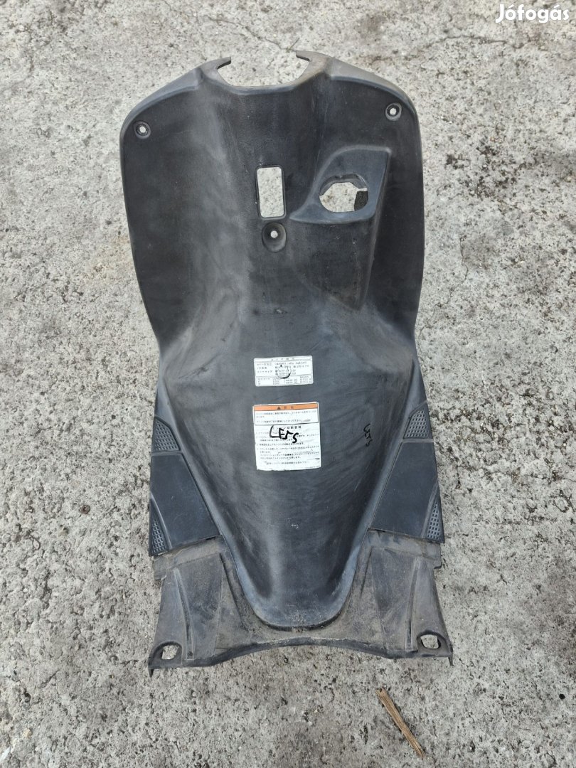 Suzuki Lets 2 térd idom