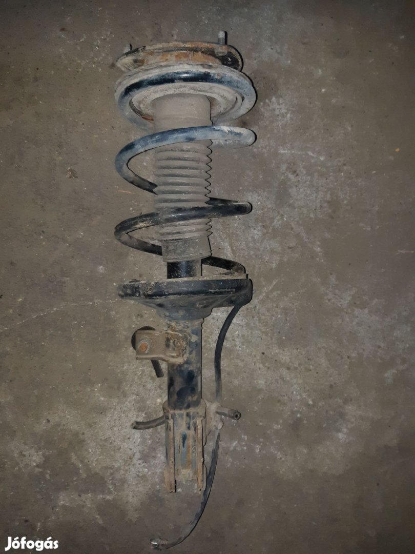 Suzuki Liana Jobb Első Lengéscsillapító Rugó