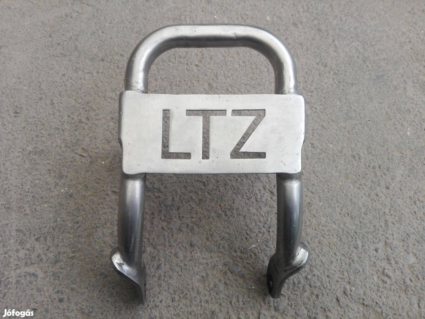 Suzuki Ltz 400 ütköző