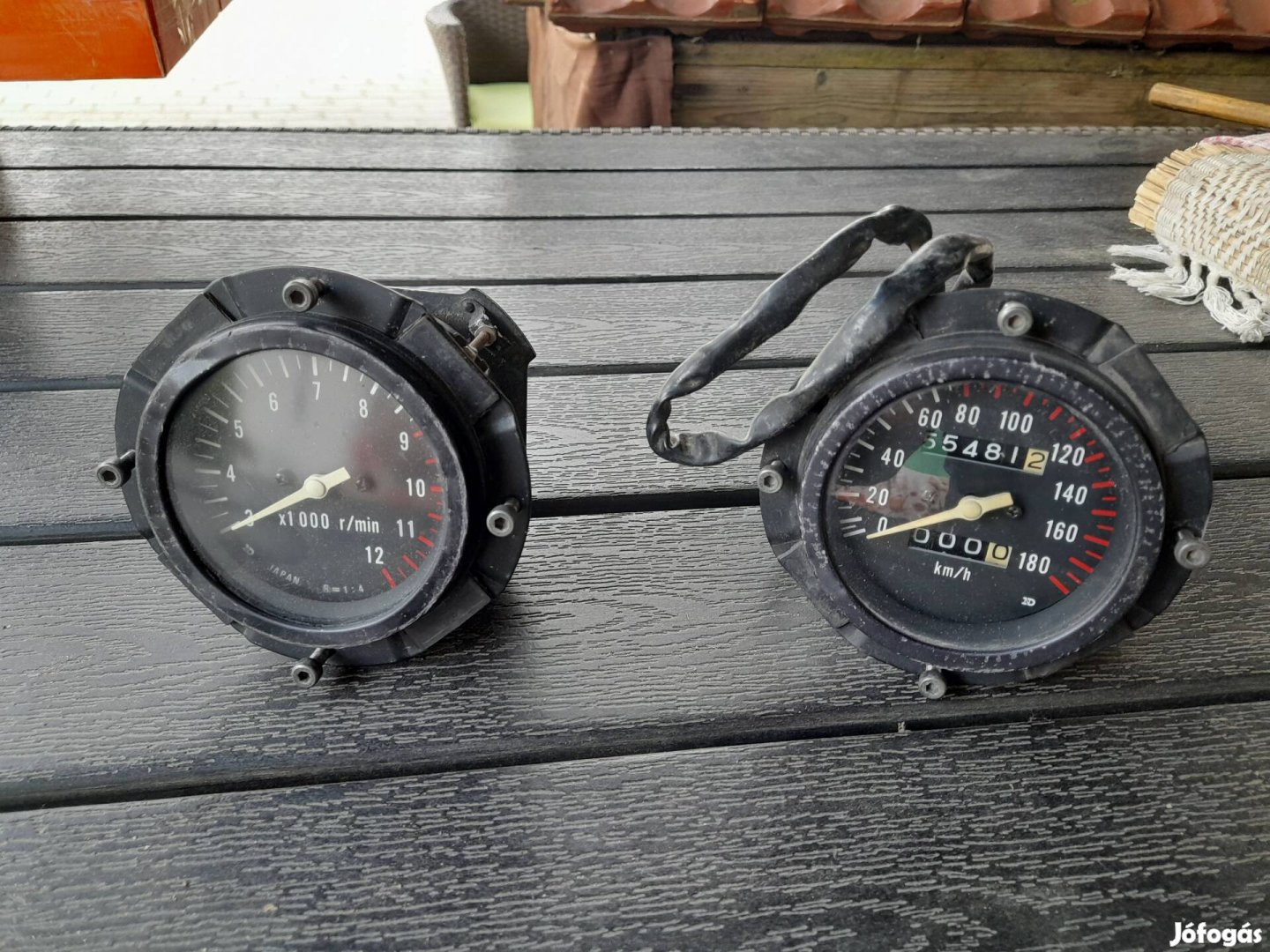 Suzuki RG 250 Gamma kilométer óra, fordulatszámmérő