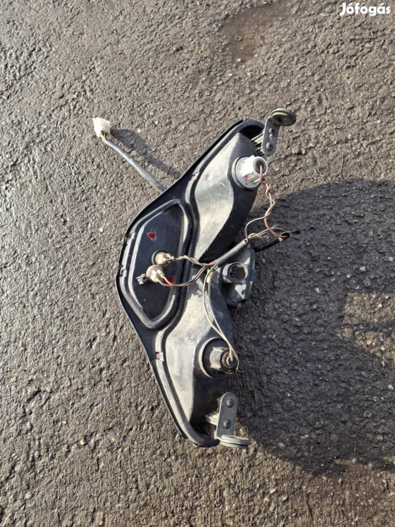 Suzuki Rf hátsó lámpa 