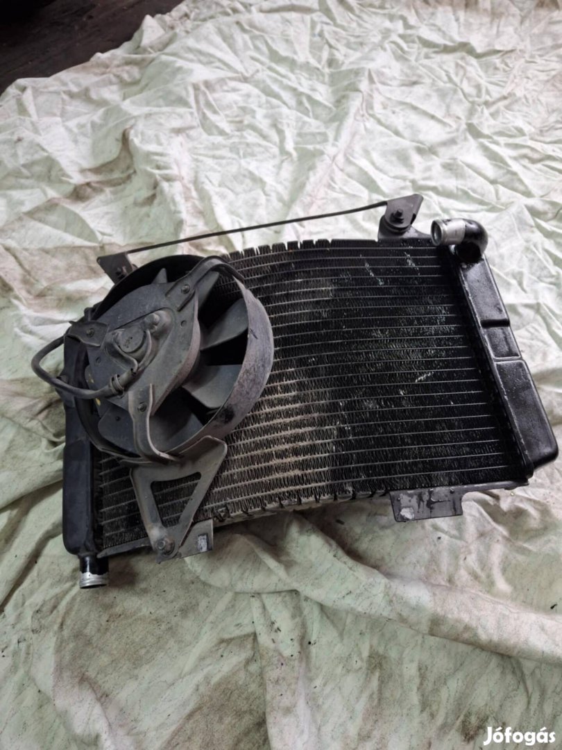 Suzuki Rf hűtő.