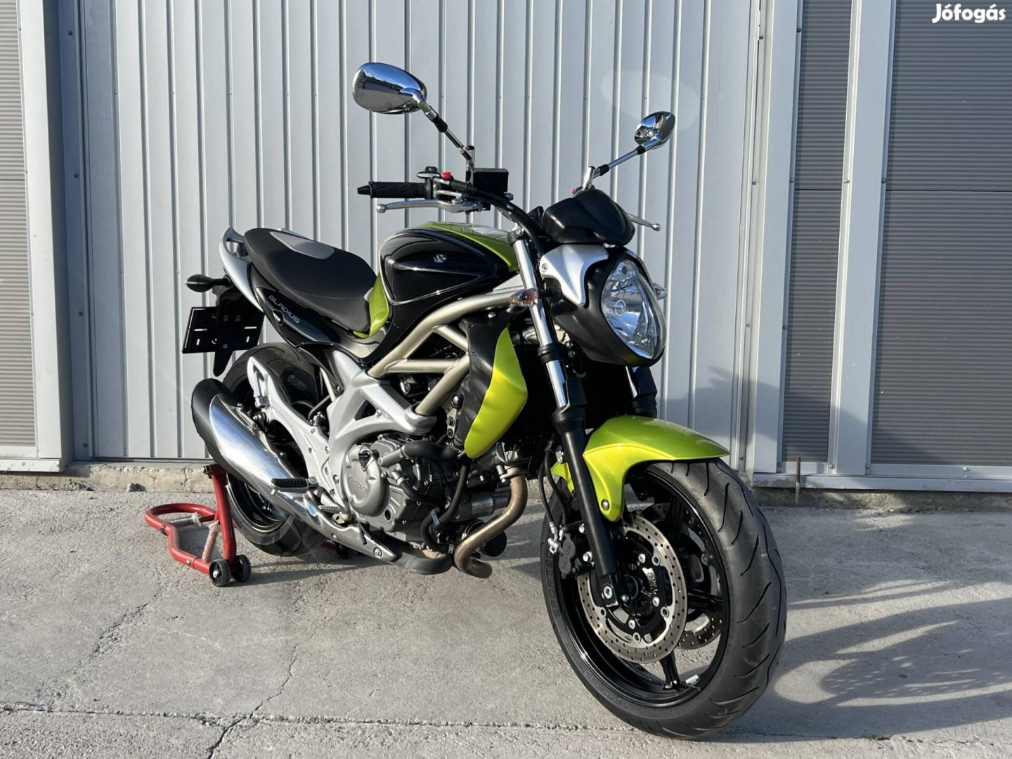 Suzuki SFV ....