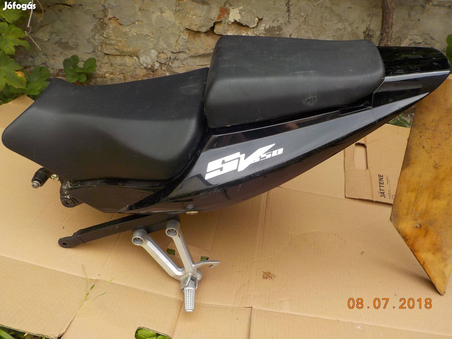 Suzuki SV 650,2006-osról :komplett farokidomszett,csak egyben