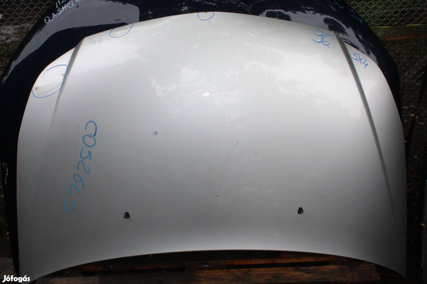 Suzuki SX4 2006-2013 motorháztető (96)