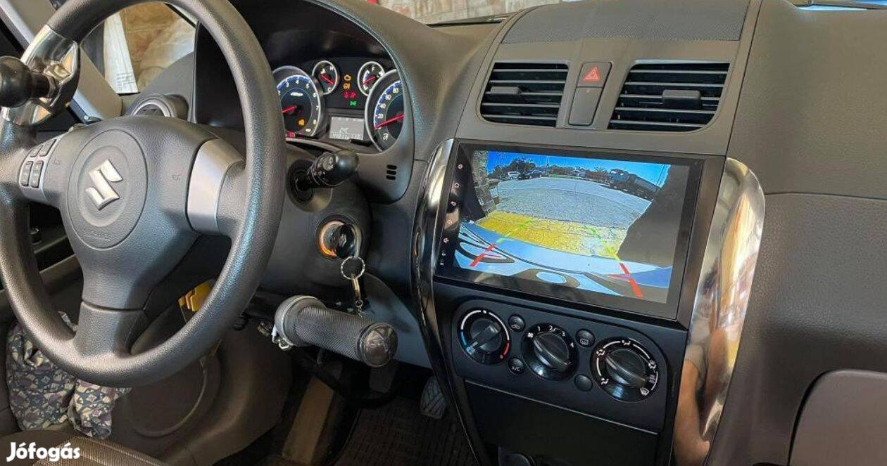 Suzuki SX4 Carplay Multimédia Android GPS Rádió Tolatókamerával