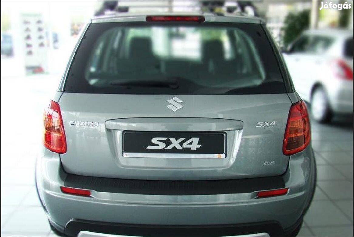 Suzuki SX4 H/B Lökhárítóvédő műanyag