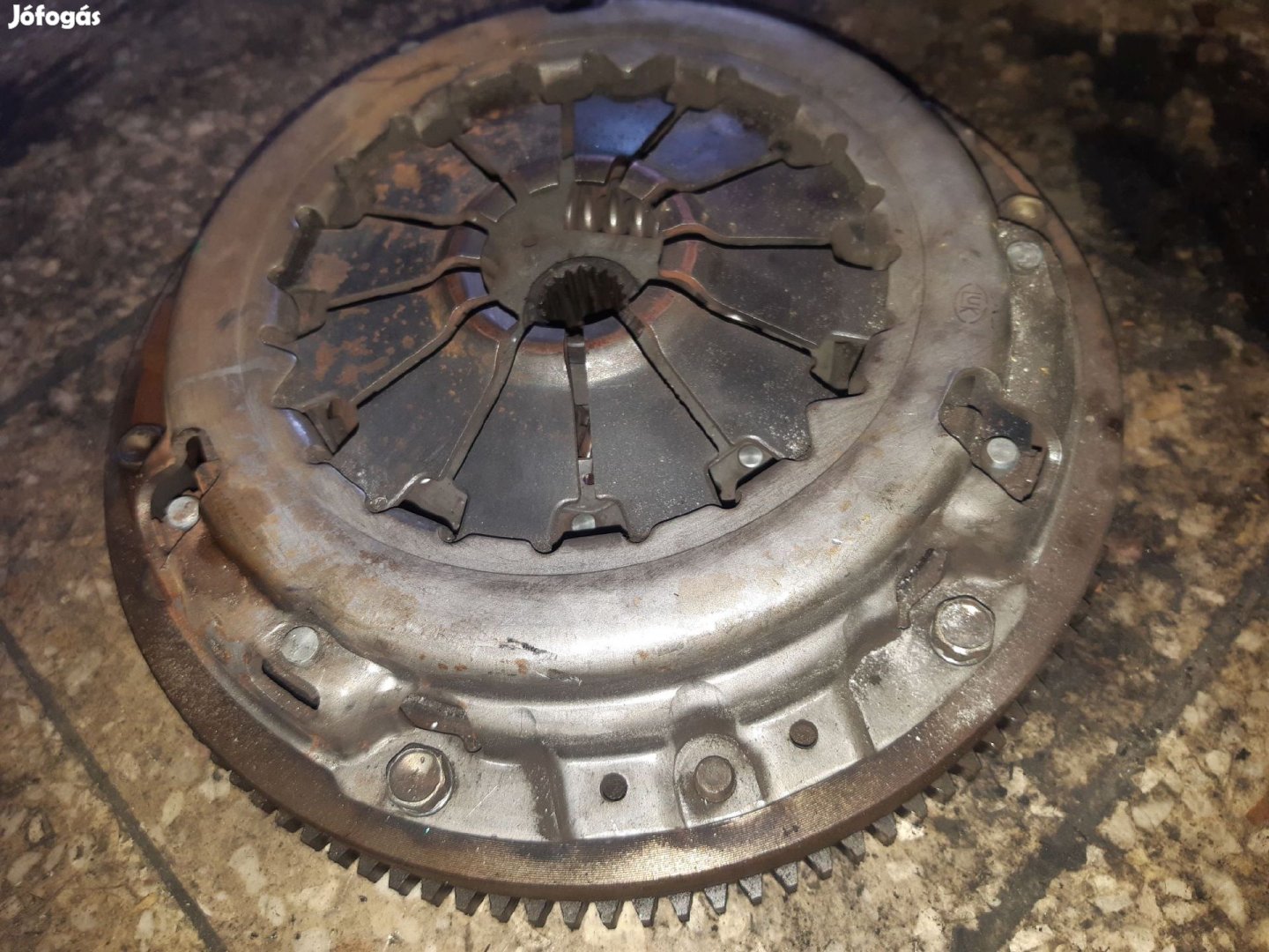 Suzuki SX4 Kuplung Szett + Egytömegű Lendkerék
