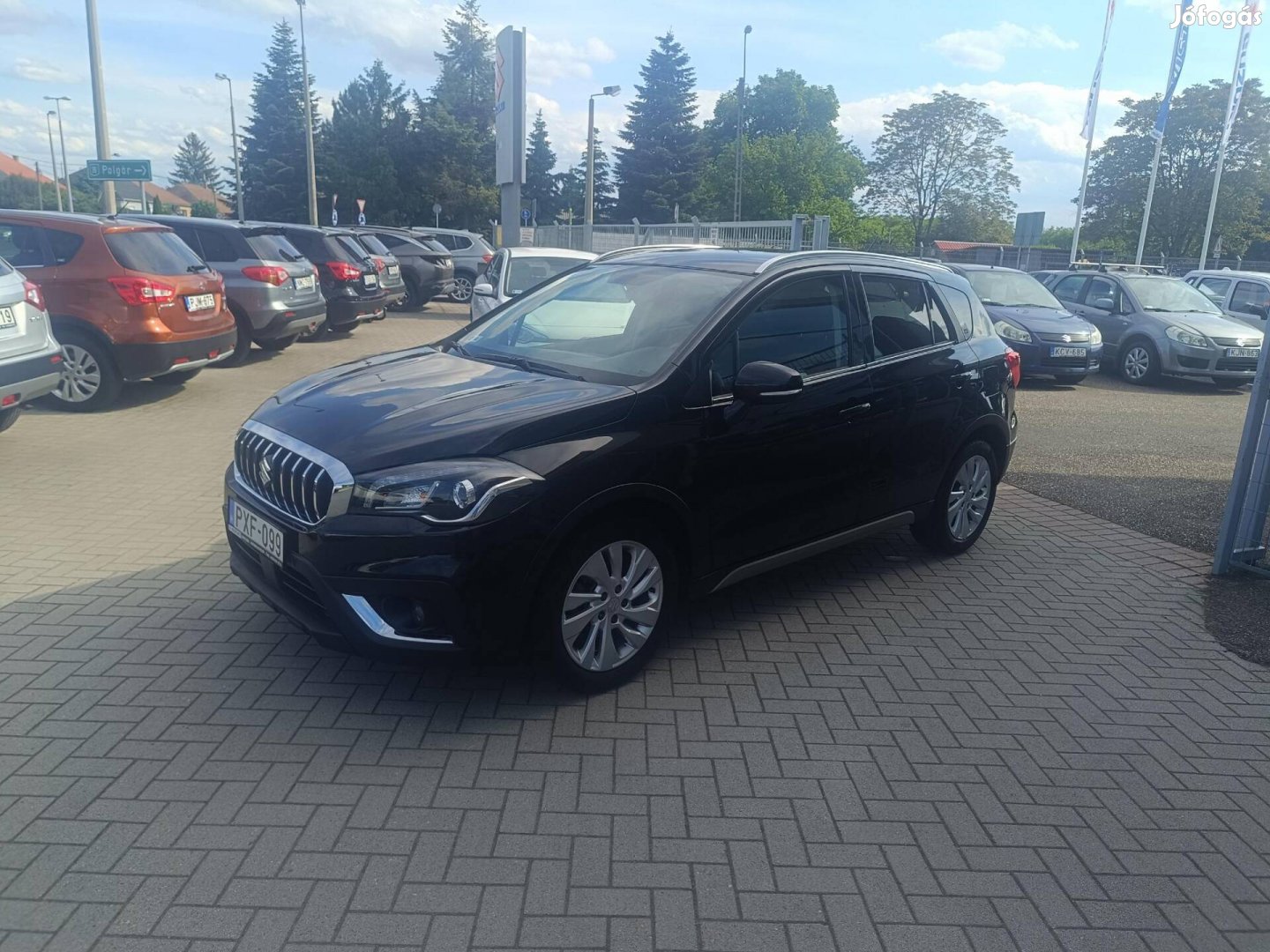 Suzuki SX4 S-Cross 1.4T GL+