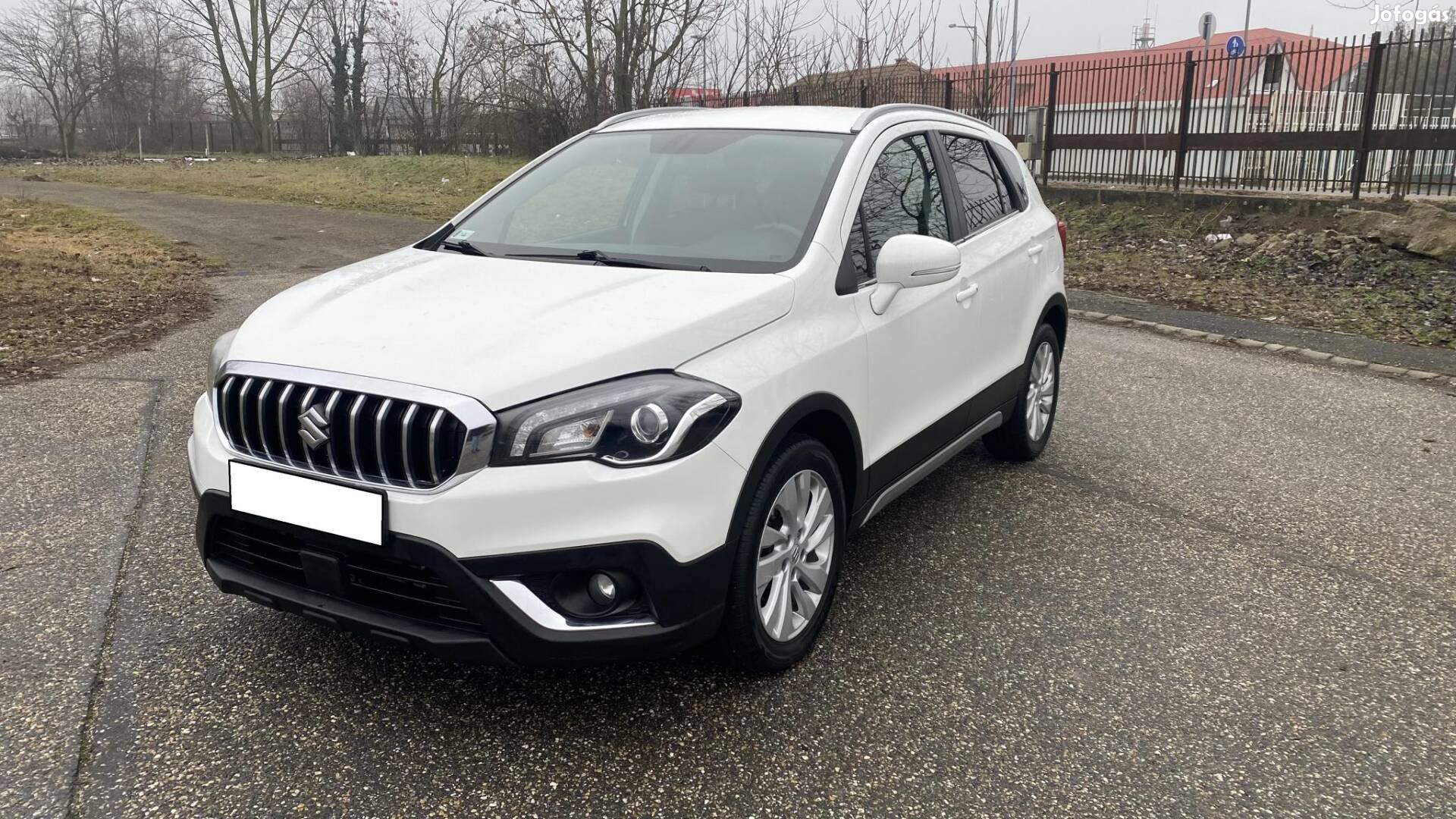 Suzuki SX4 S-Cross 1.4T GL+